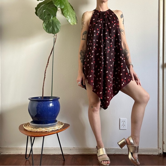 Vintage Dresses & Skirts - Vintage Pointed Hem Minidress
